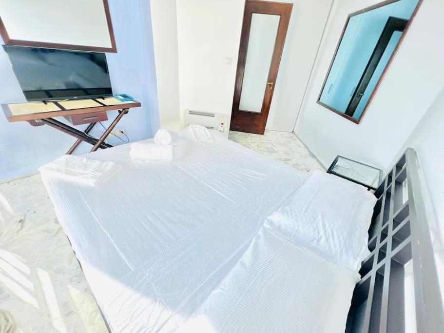Suite Sunset 22 - Fronte Mare Sanremo Exterior photo